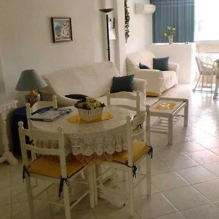 Cervantes Apartment *